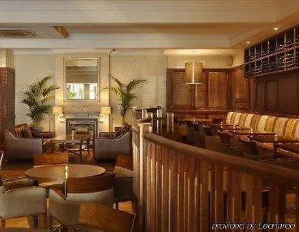 Newpark Hotel 